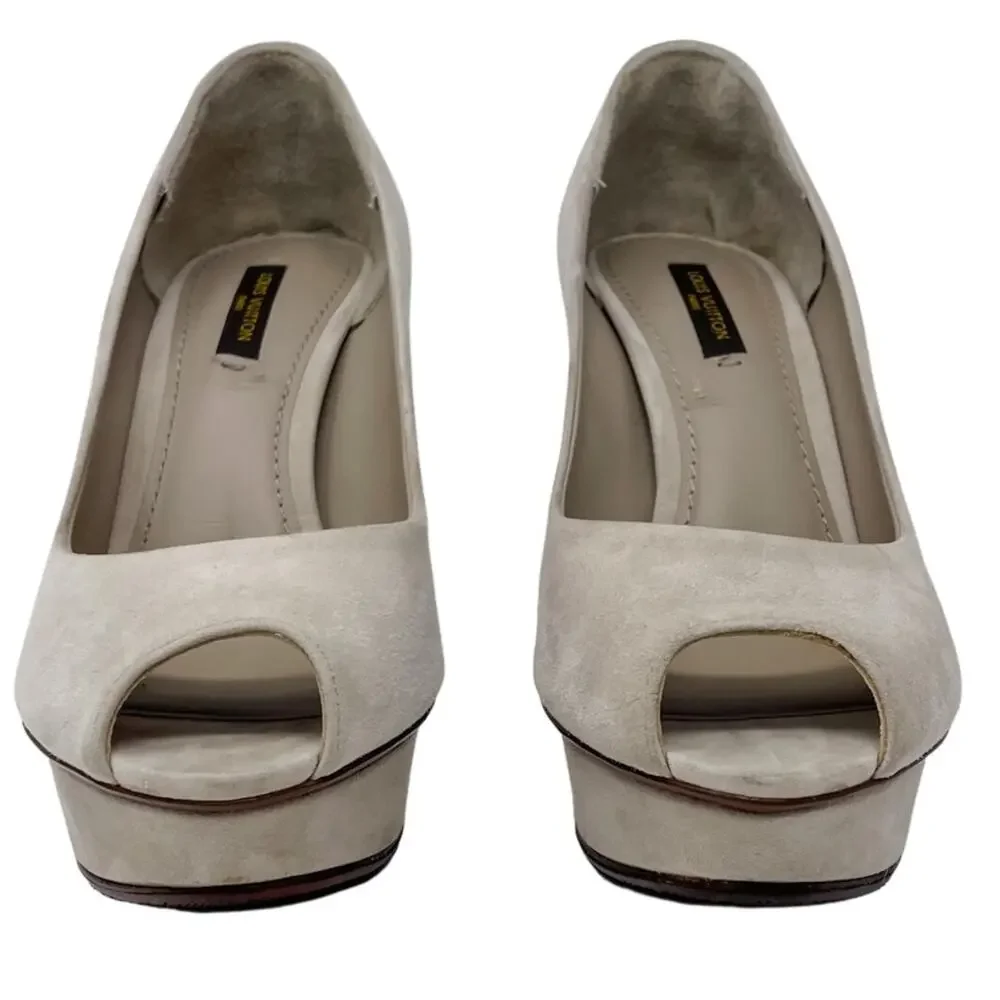 Louis Vuitton Eyeline neutral suede peep toe platform pumps size 37 US 6.5